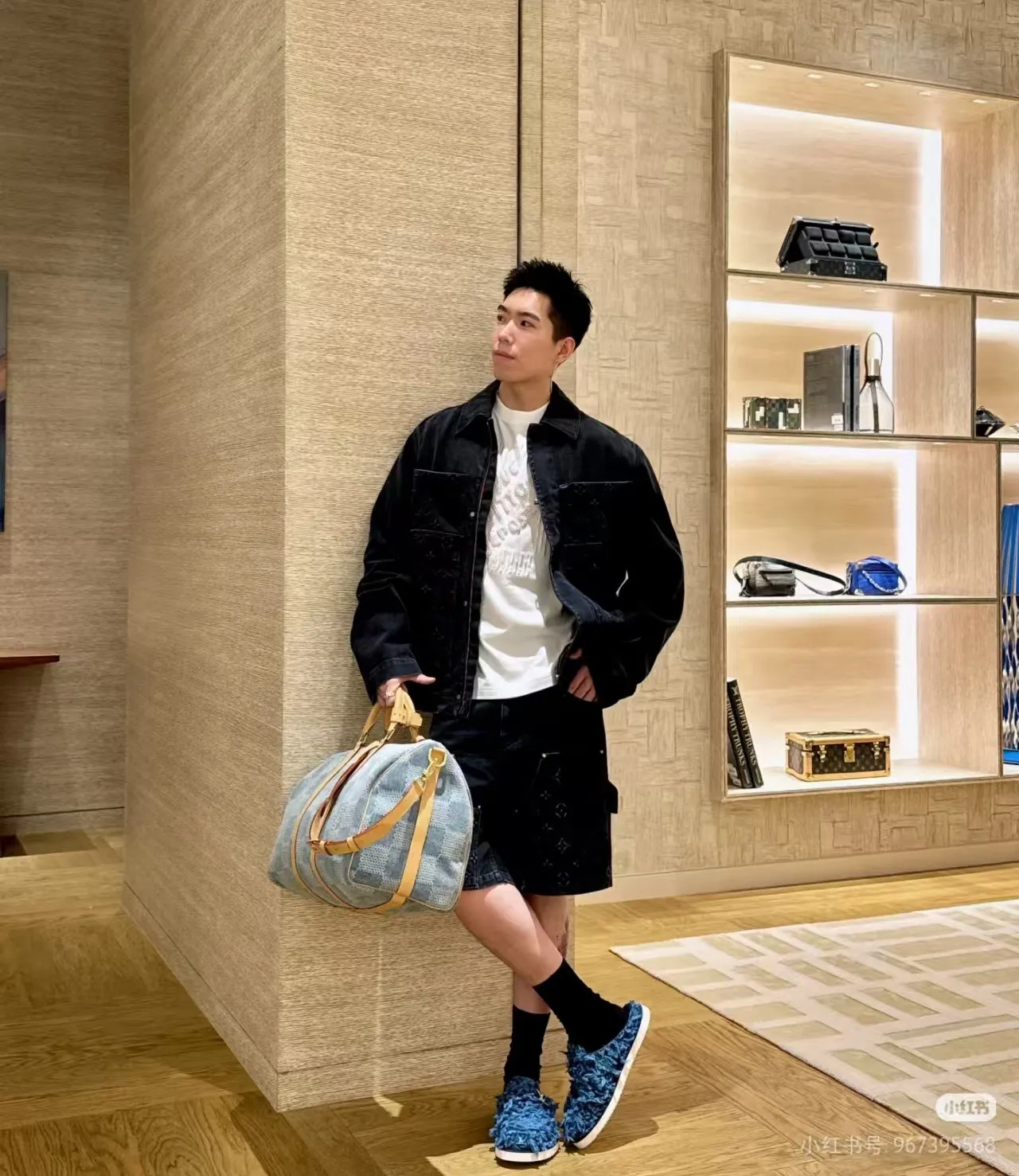 Louis Vuitton/Louis Vuitton presbyopic embossed denim shorts